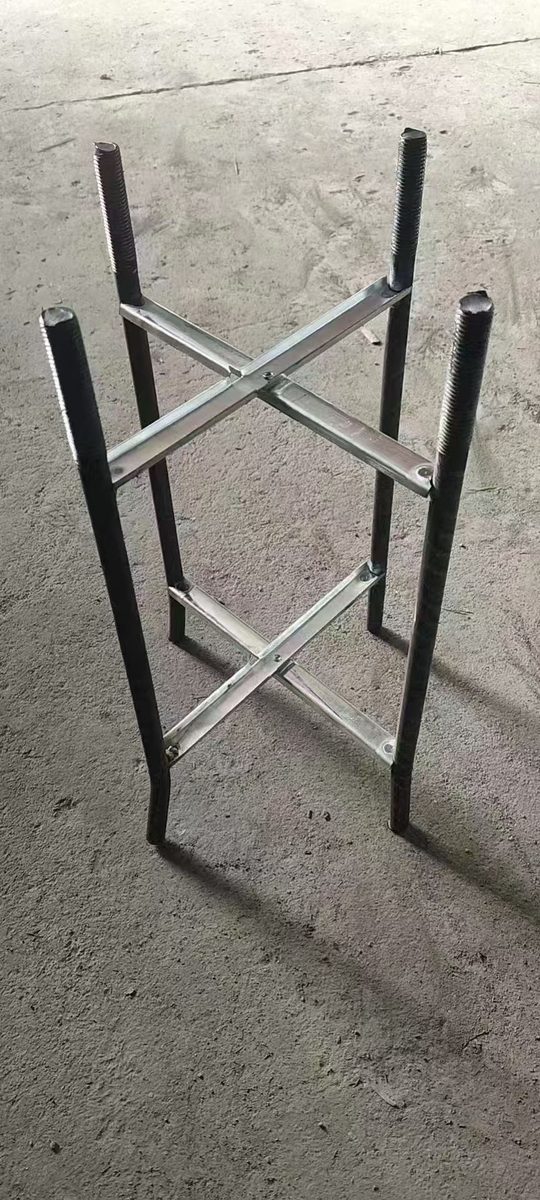 路灯地笼基础焊接实拍